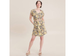Robe droite ceinturée