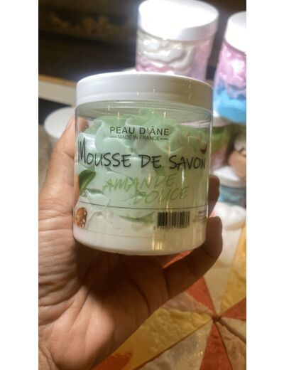 Mousse de savon amande douce