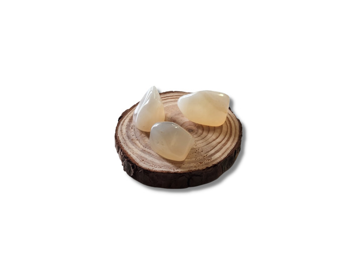 Agate blanche  pierre roulée