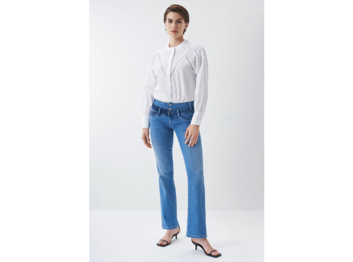 Jean Push Up Mystery boot cut mélange de denim à la ceinture