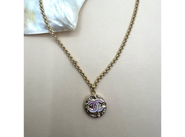 Collier upcyclé CHANEL