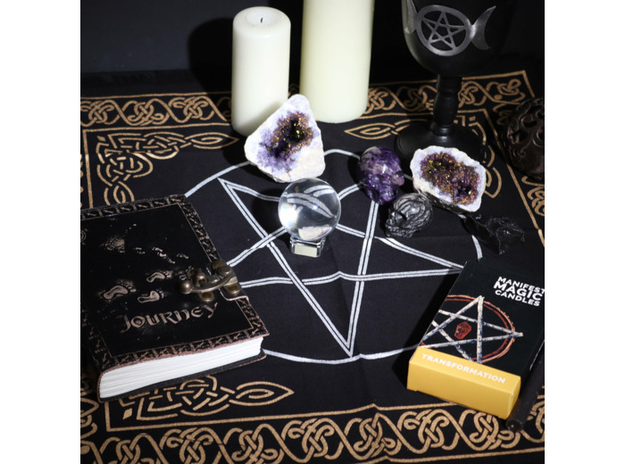 Nappe d'Autel Ésotérique à Franges - Pentagone