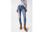 JEAN WONDER PUSH UP CROPPED SKINNY AVEC DÉTAIL SUR LA POCHE