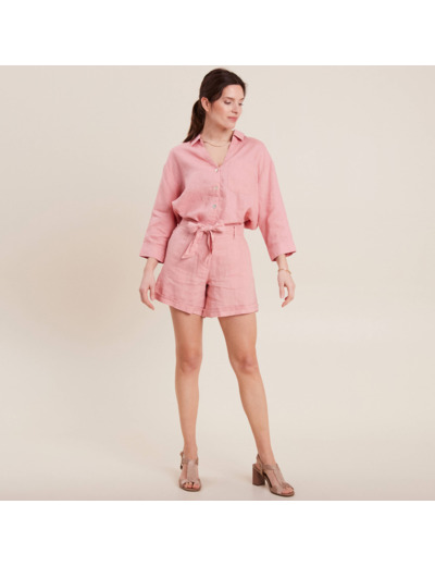 Short ajusté ceinturé