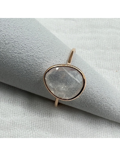 Bague en Pierre de Lune en Or Rose Sertie