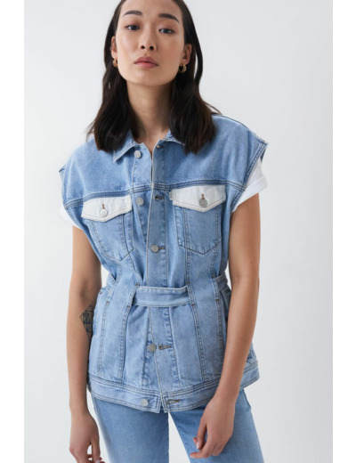 Gilet en denim avec ceinture