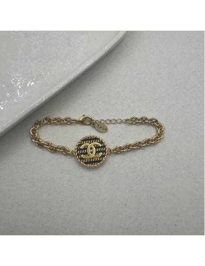 Bracelet upcyclé CHANEL