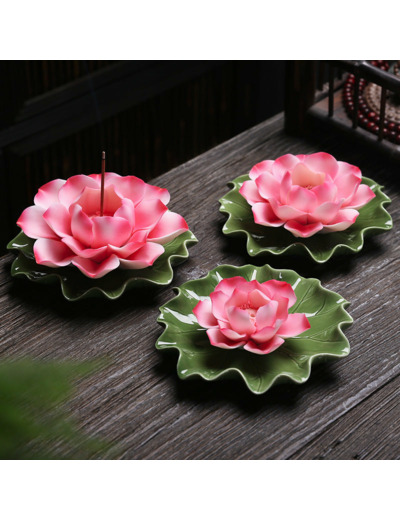 Porte-encens en porcelaine lotus rose